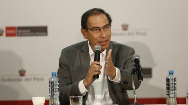 Vizcarra exige al pueblo responsabilidad