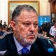Fujiatropello en el Senado: Carlos Mesía rechaza cuestión de orden de Patricia Iturregui y oposición abandona Comisión de Constitución por facultades de Keiko Fujimori.